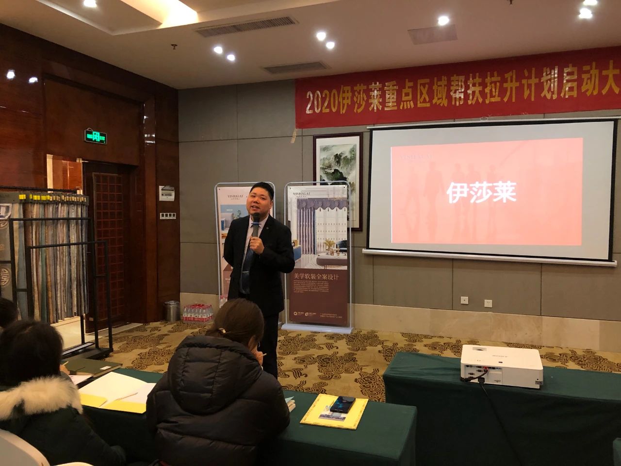 草莓短视频APP下载-赖祖登